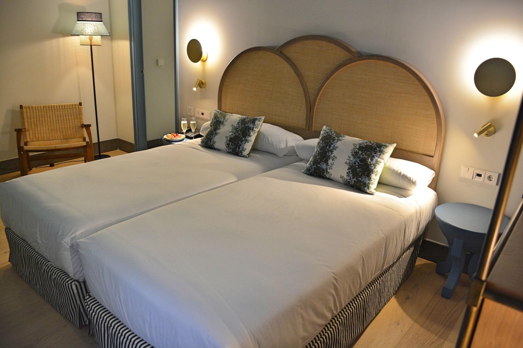 Casa De Indias By Intur Hotel Sevilla